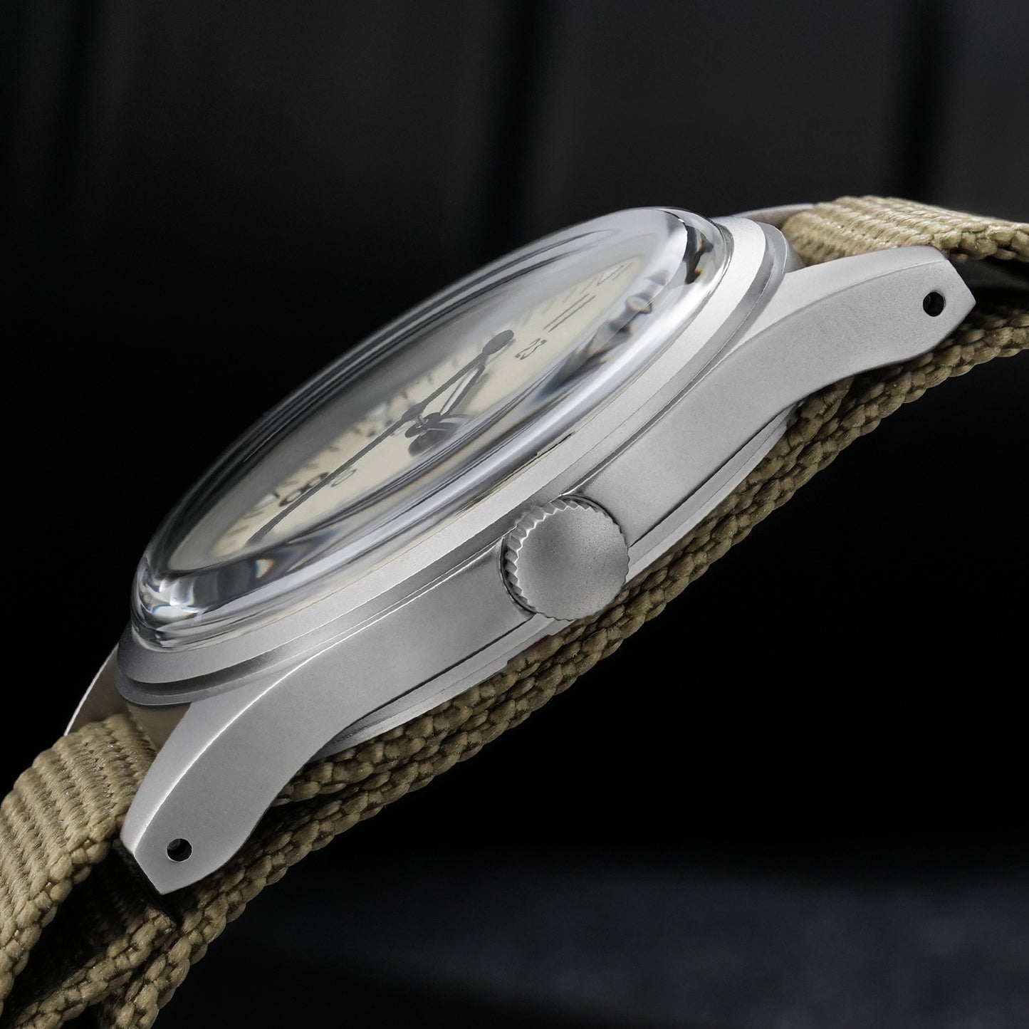 Militado ML07 VH31 36mm Field Watch