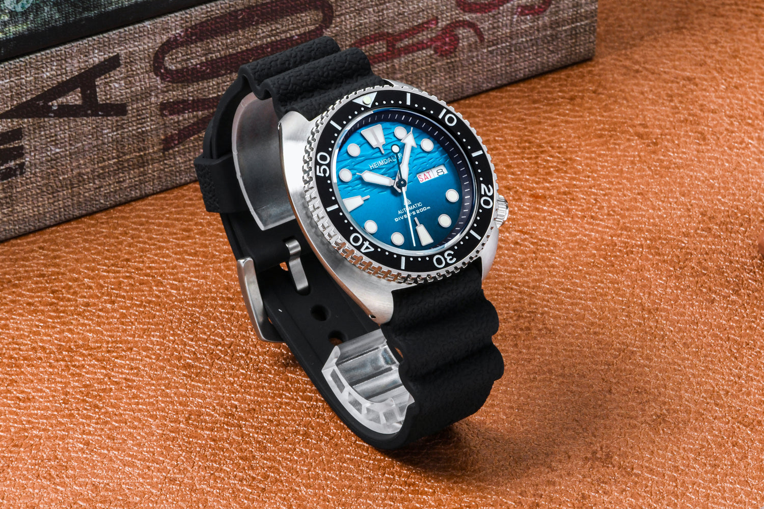 Heimdallr Mechanical Diver Watch Blue Dial Rubber Strap