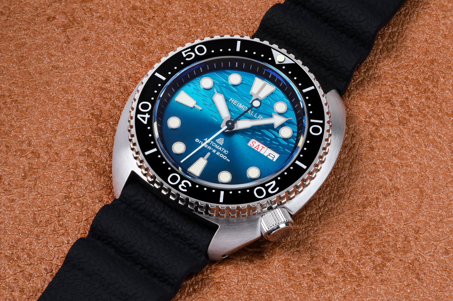 Heimdallr Mechanical Diver Watch Blue Dial Rubber Strap