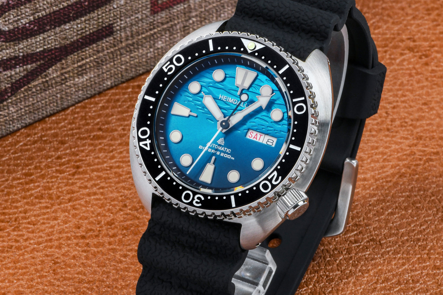 Heimdallr Mechanical Diver Watch Blue Dial Rubber Strap