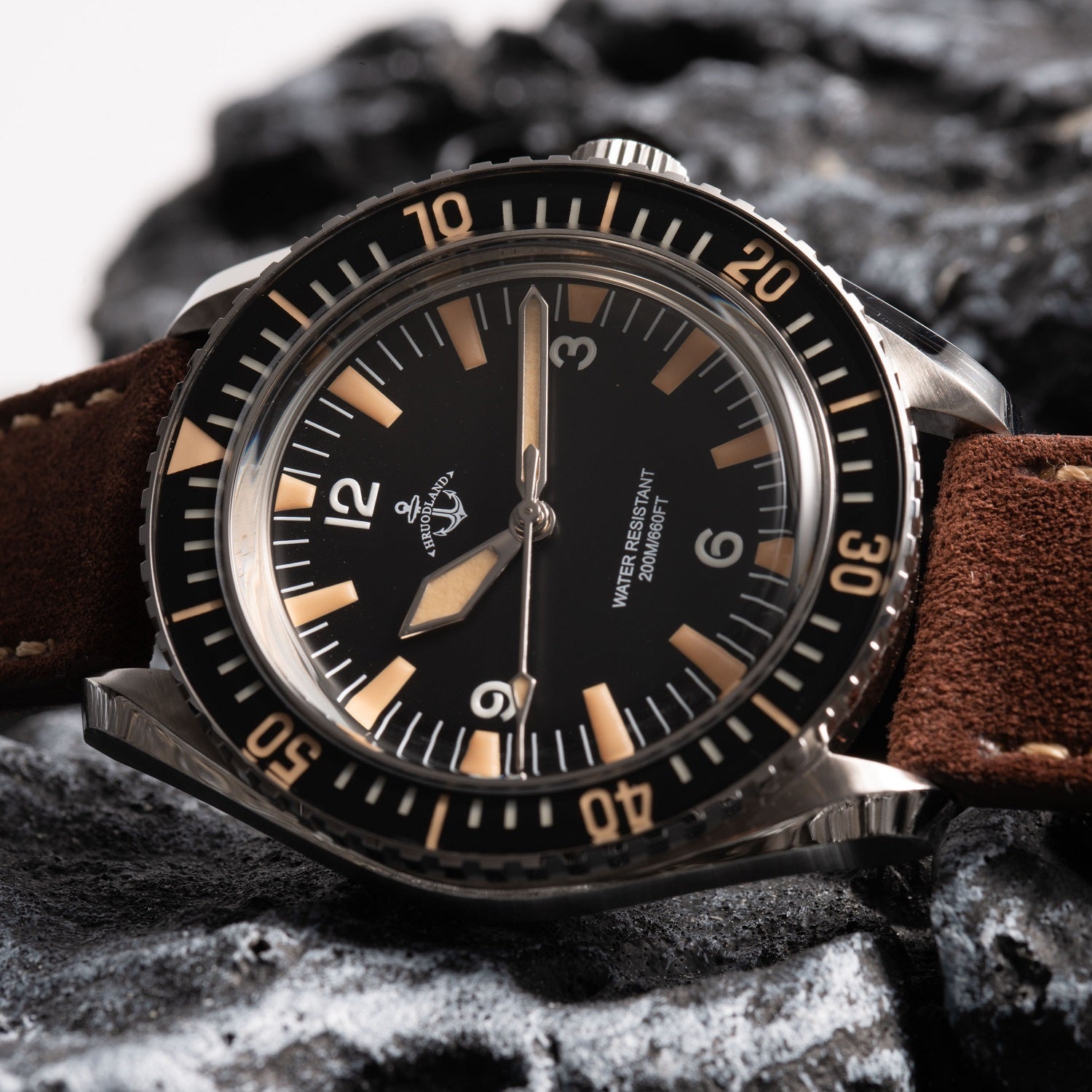 Hruodland 40mm Retro Diving Men Watch