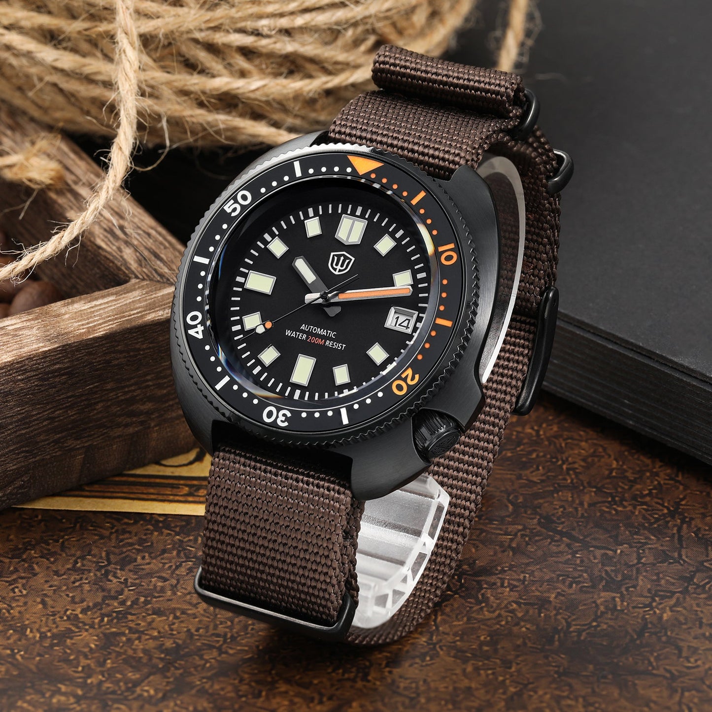 Watchdives WD6105 Captain Willard 6105 Dive Watch Collection