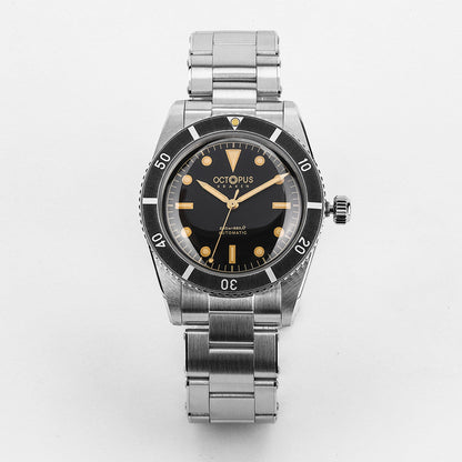 Octopus Kraken black dial front view