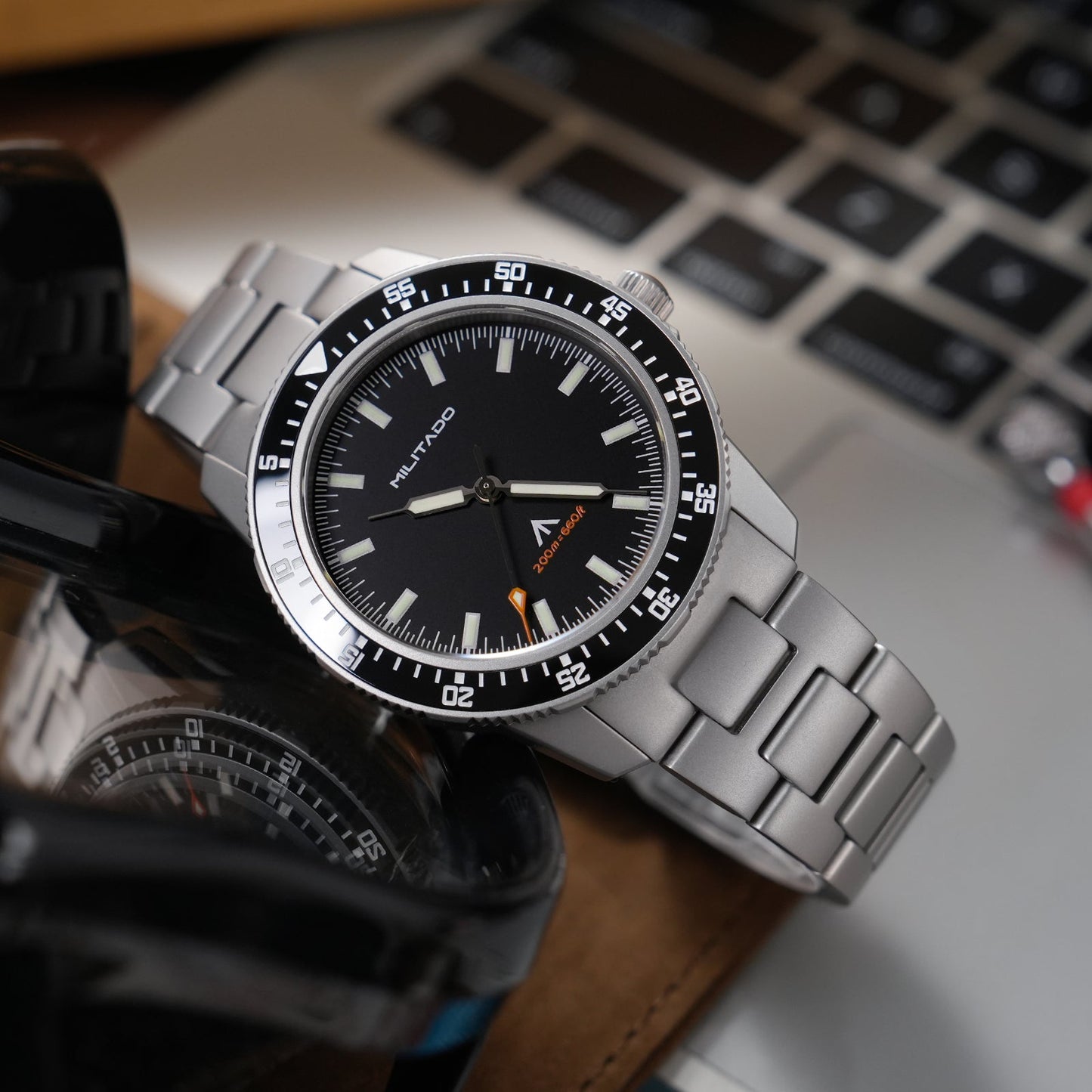 Militado 39.5mm Men Watch VH31 Sweeping Movt ML25