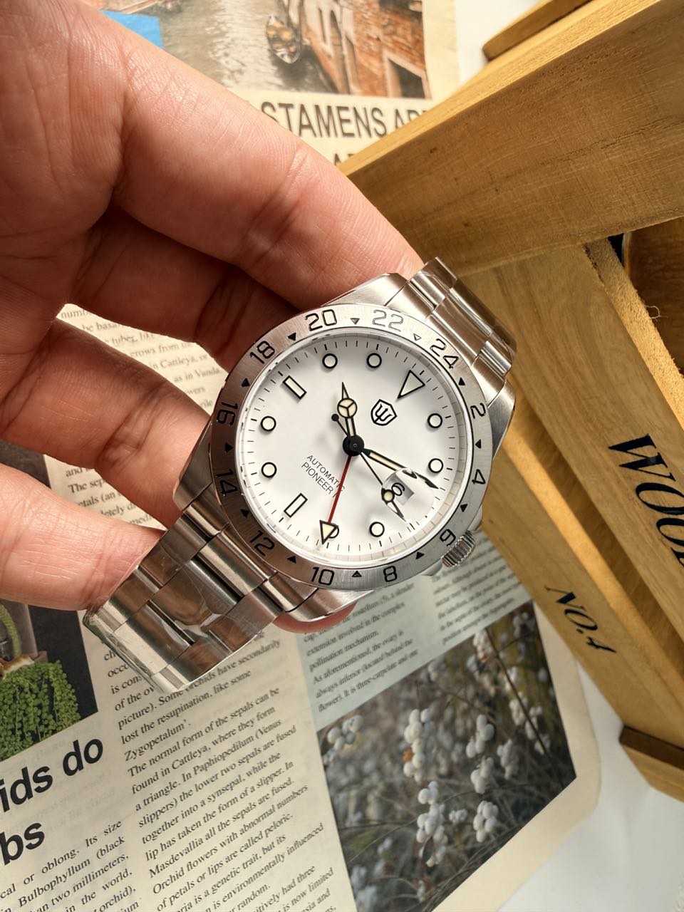 Watchdives WD16570B 38mm 6460 GMT Watch V2