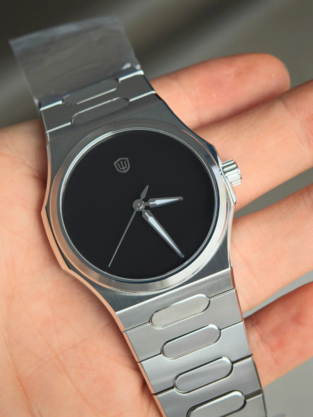 Watchdives WD0016 MUSOU Super Black — Ultra Light-Absorbing Dial