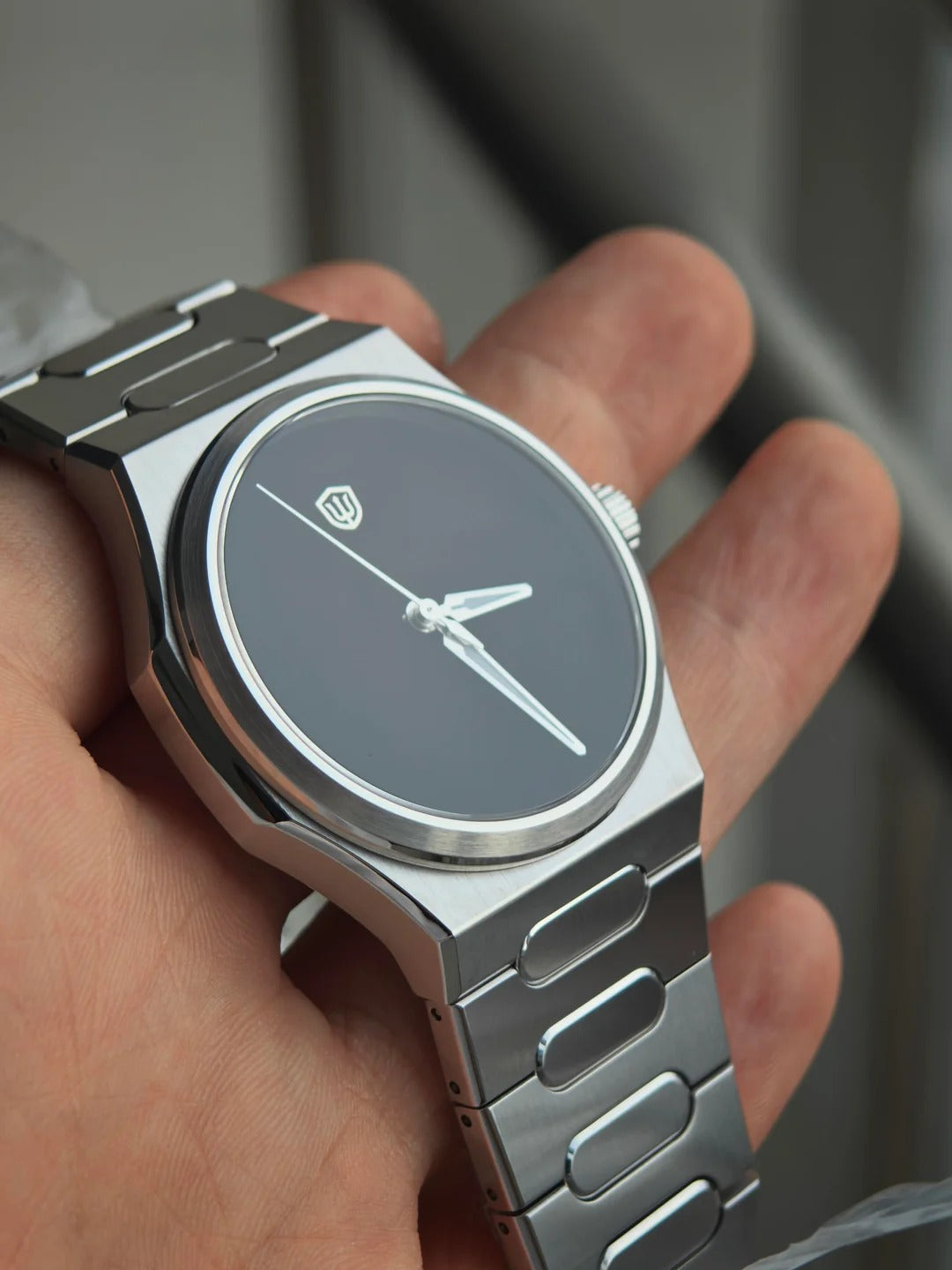 Watchdives WD0016 MUSOU Super Black — Ultra Light-Absorbing Dial