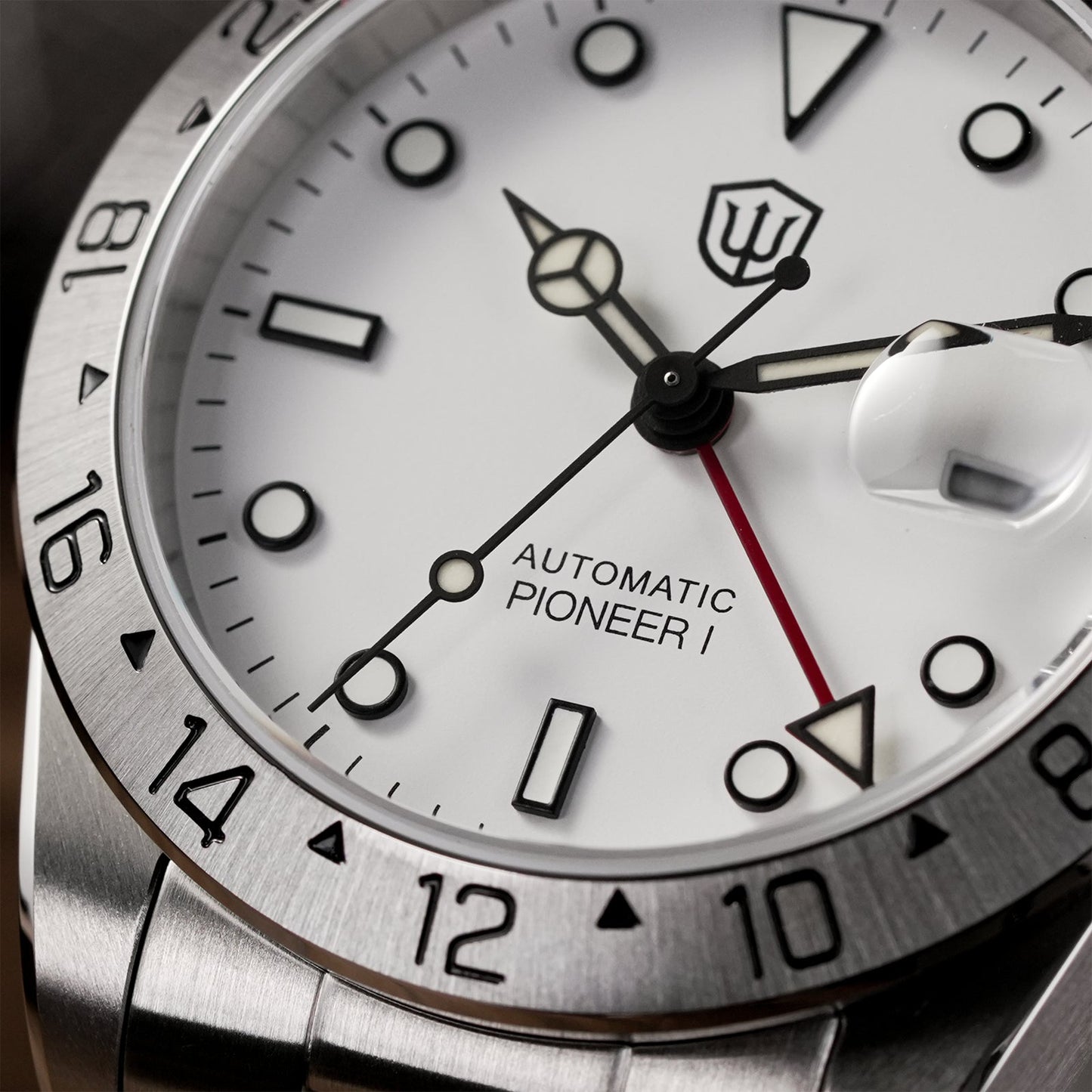 Watchdives WD16570B 38mm 6460 GMT Watch V2