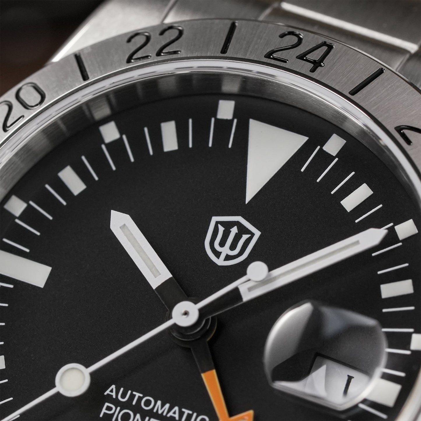 Watchdives WD16570B 38mm 6460 GMT Watch V2