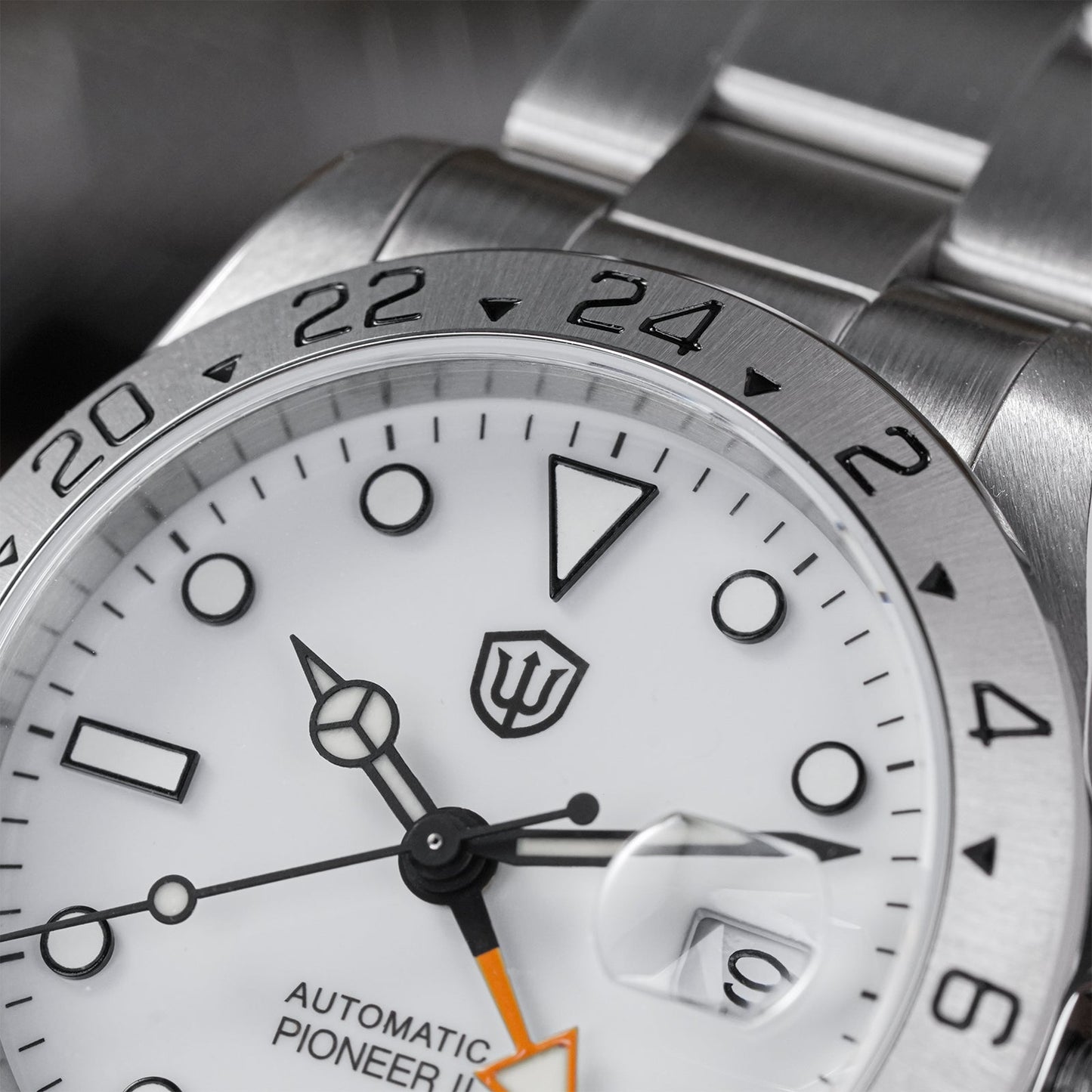 Watchdives WD16570B 38mm 6460 GMT Watch V2