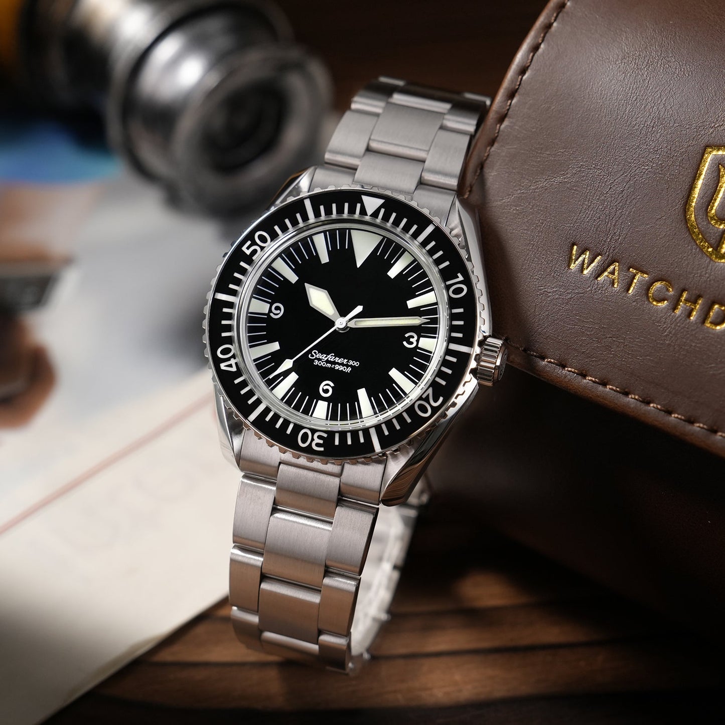 Seafarer WD1967Q 39mm VH31 Diver Watch