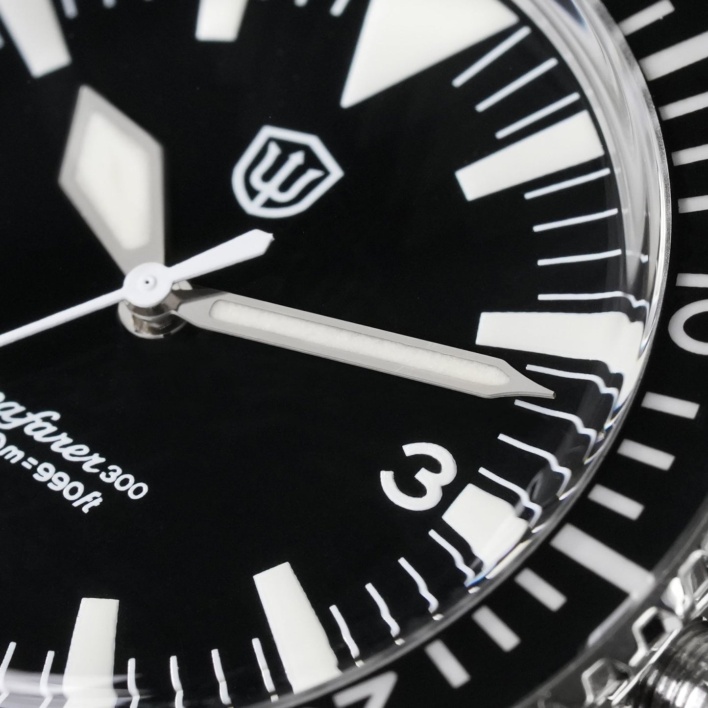 Seafarer WD1967Q 39mm VH31 Diver Watch