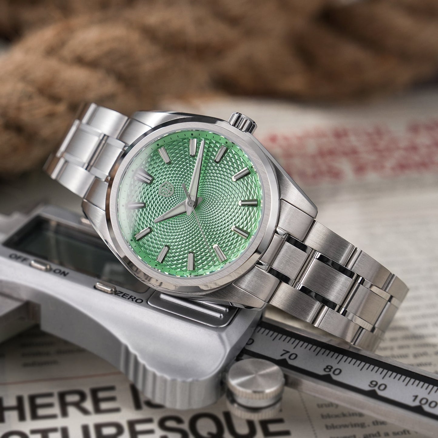 Watchdives WD0003G Guilloche Dial VH31 Men Watch