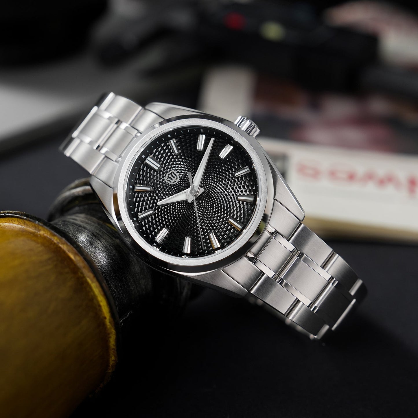 Watchdives WD0003G Guilloche Dial VH31 Men Watch