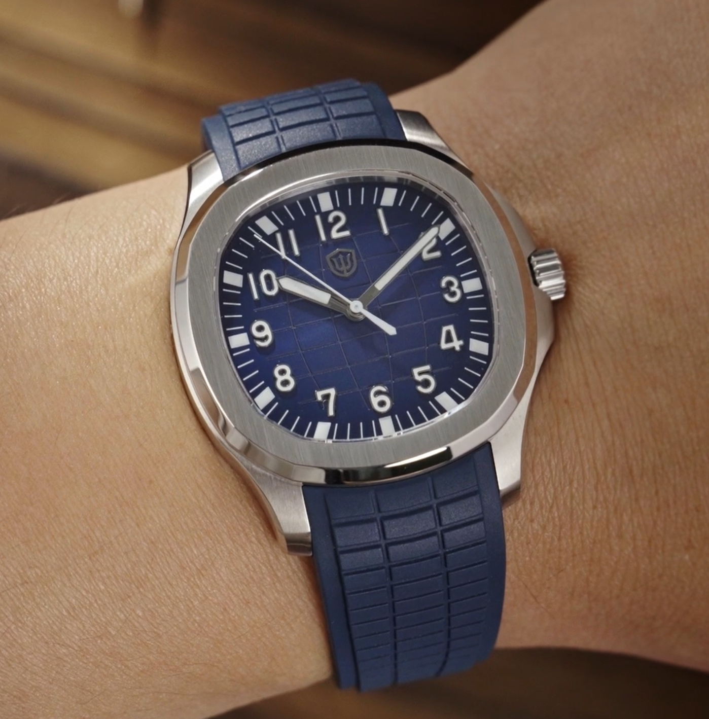 Watchdives WD008 38mm VH31 Slim Sport Watch