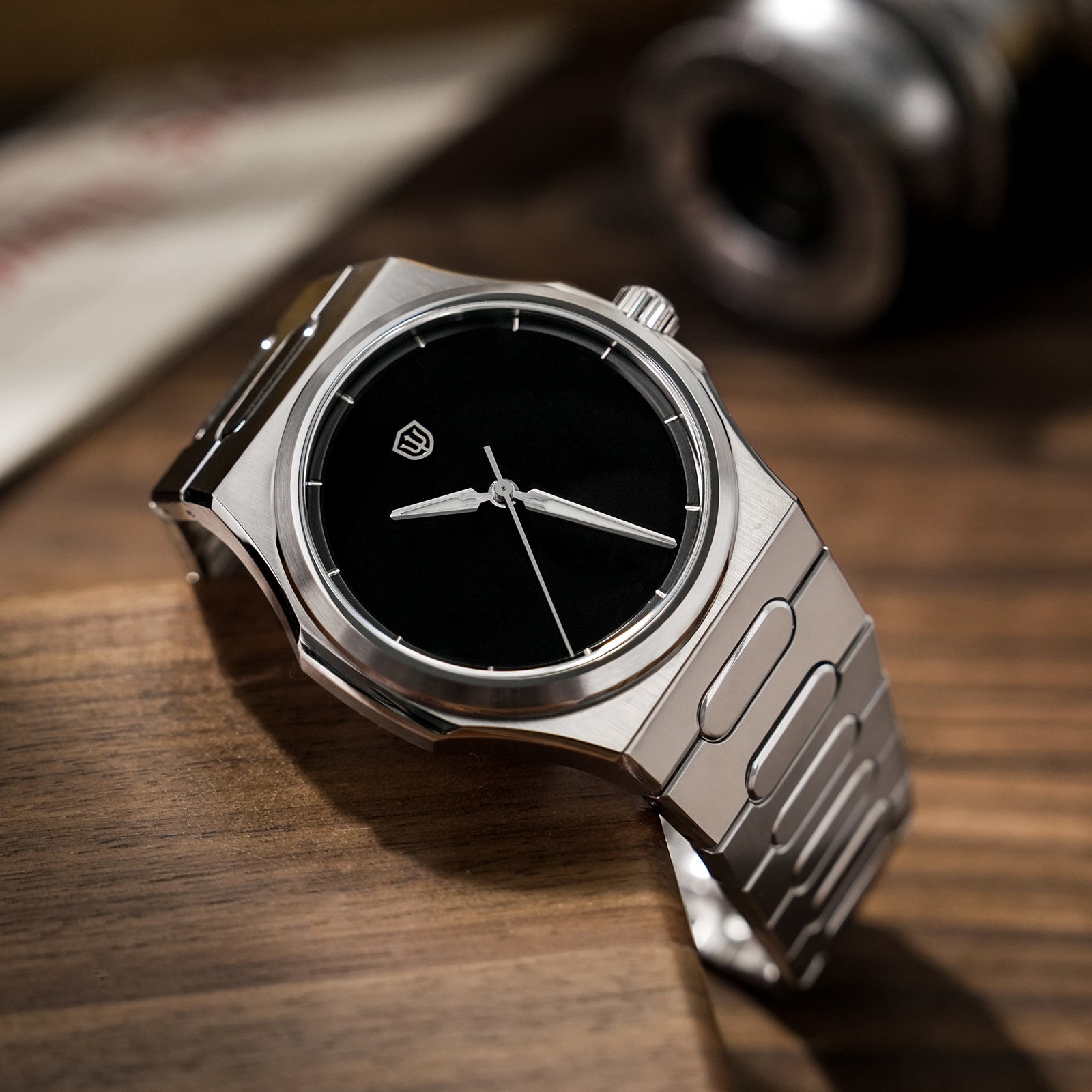 Watchdives WD0016 MUSOU Super Black — Ultra Light-Absorbing Dial