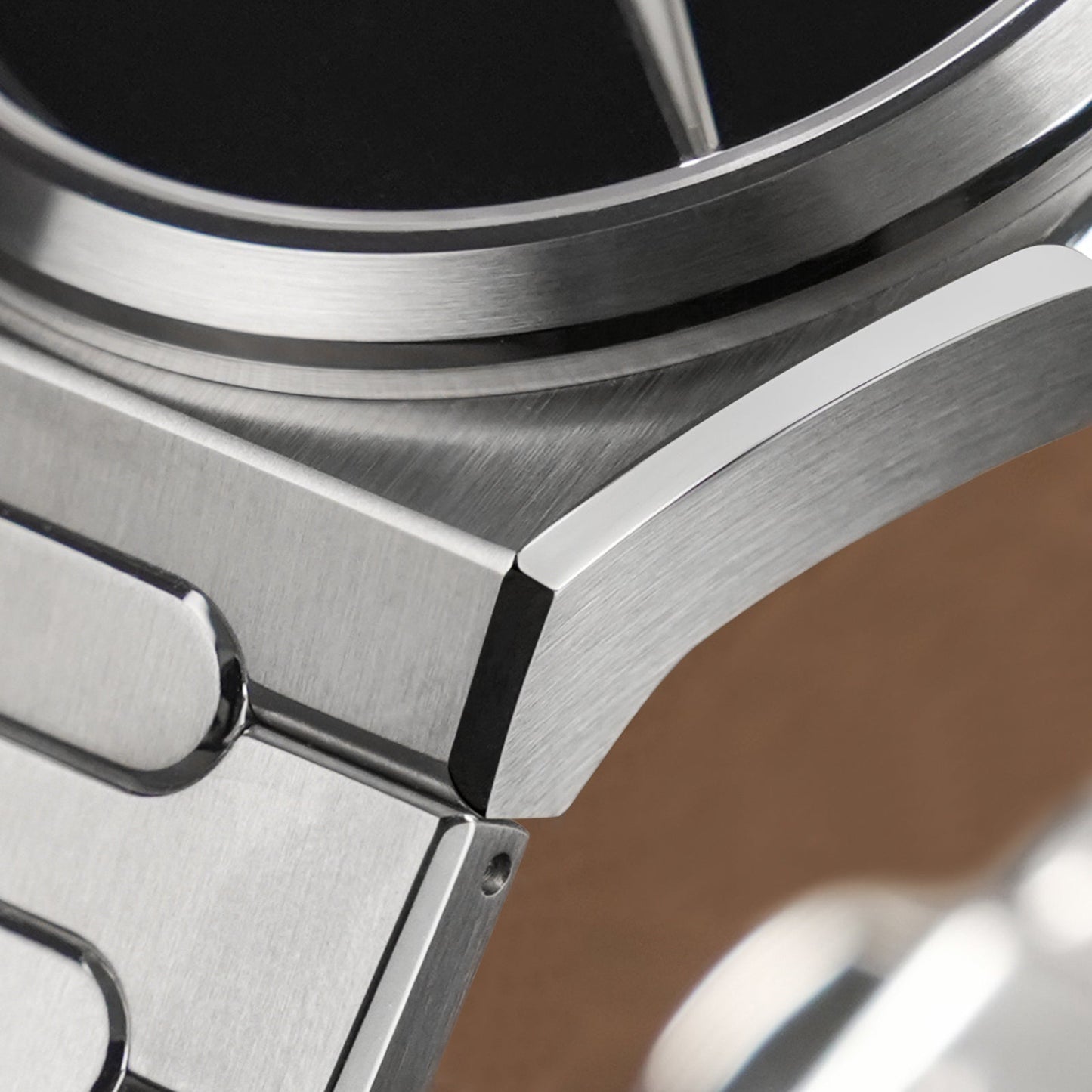 Watchdives WD0016 MUSOU Super Black — Ultra Light-Absorbing Dial