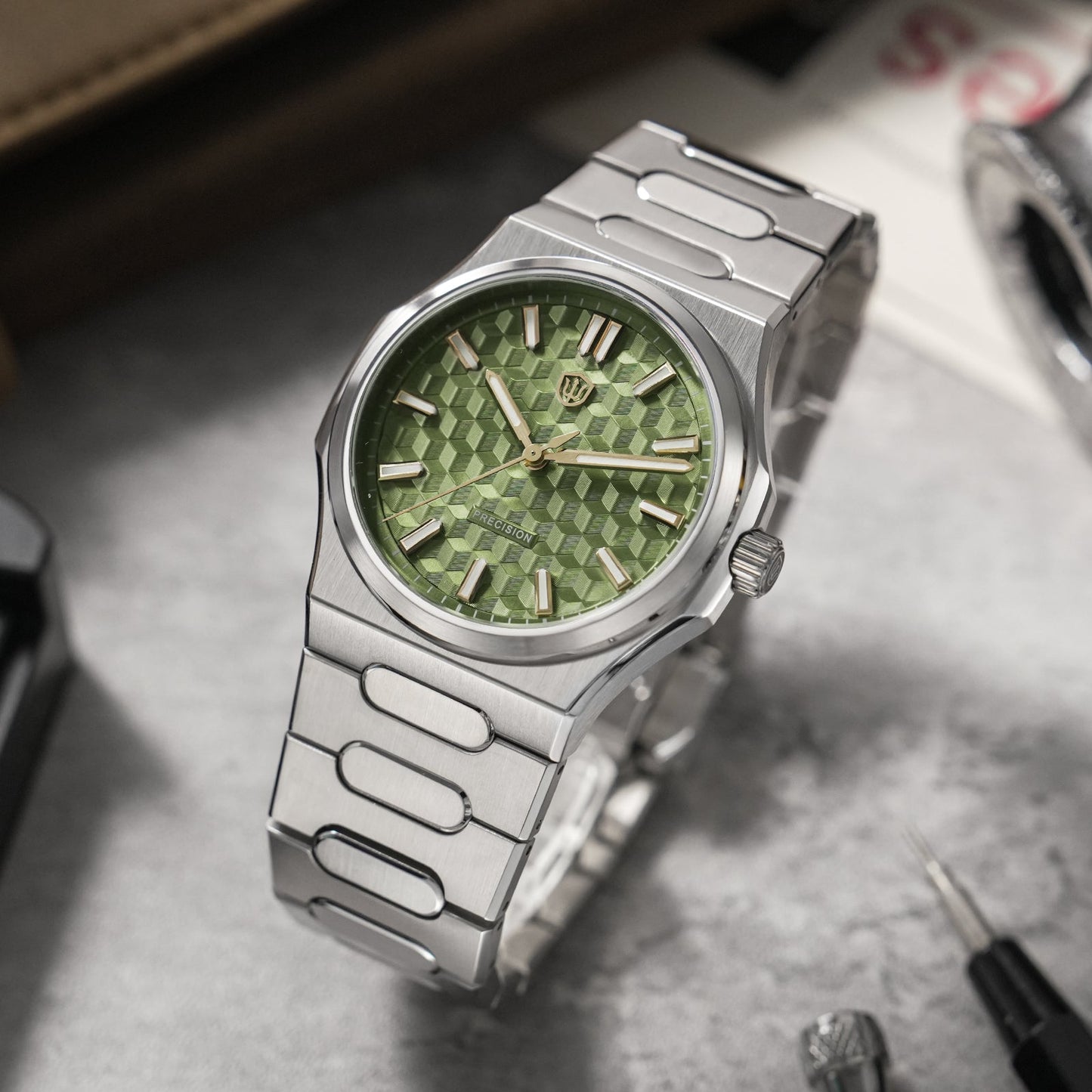 Watchdives Premier WD0016B Square-Block Faceted Dial Original Design
