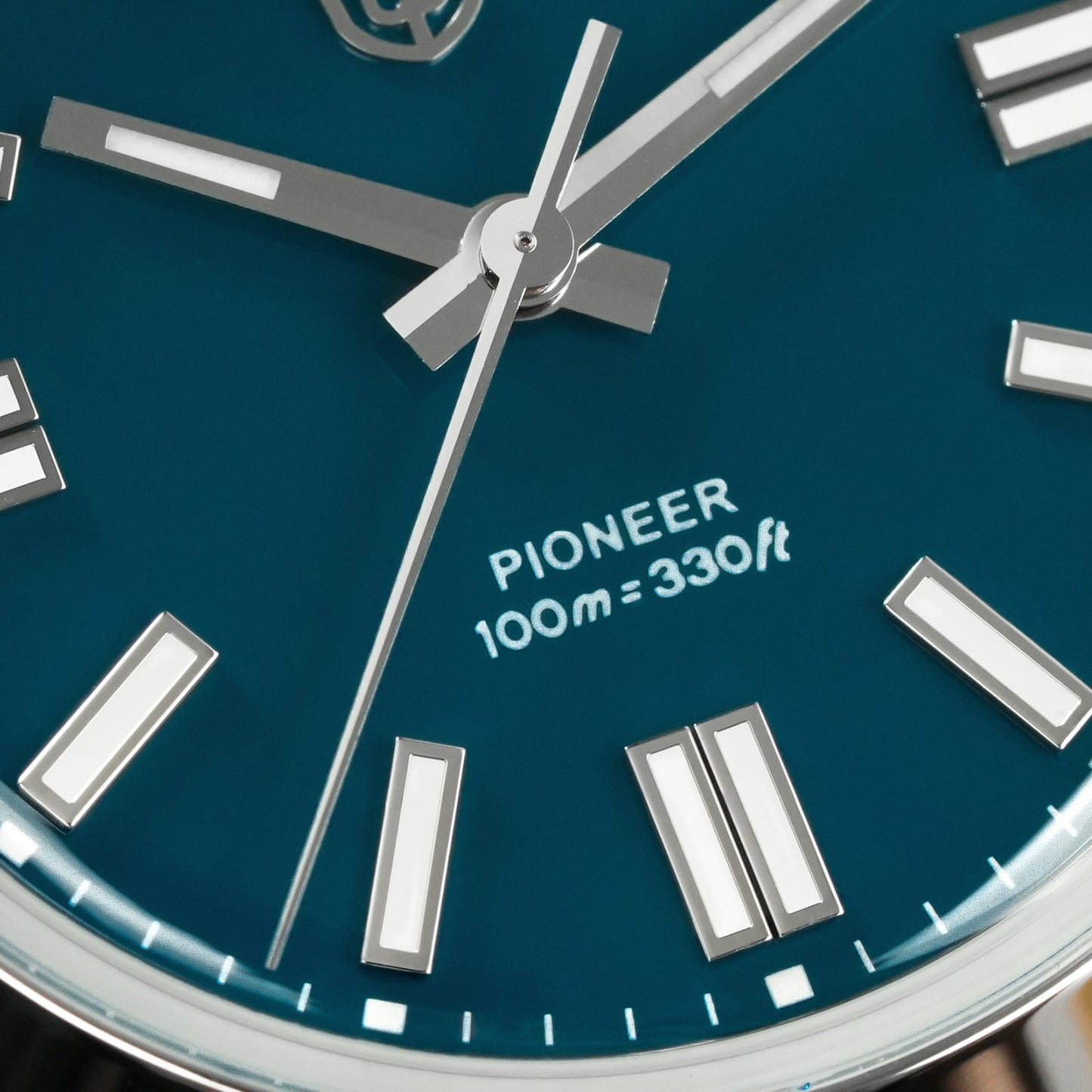 Watchdives WD1016B 37mm Pioneer VH31 Men Watch