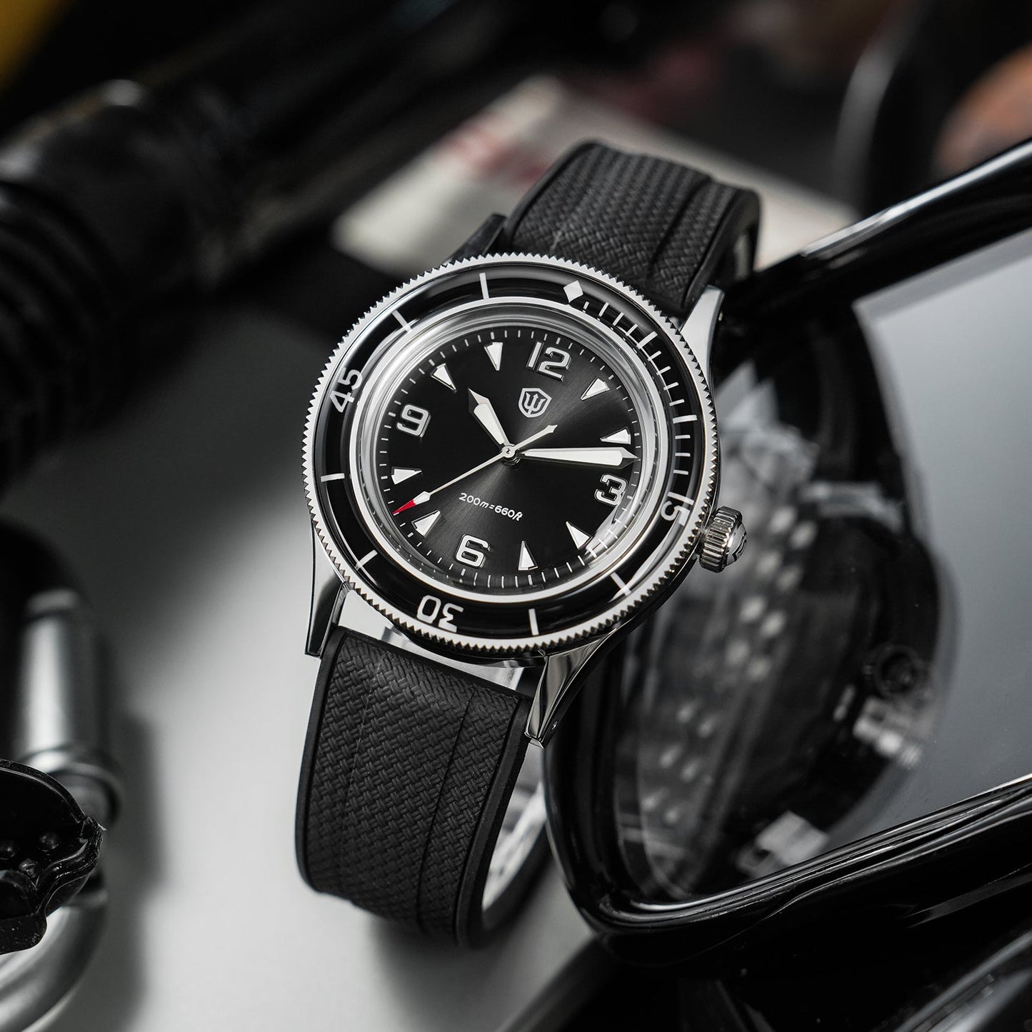 Watchdives WD50Q 50-Fathoms VH31 Dive Watch