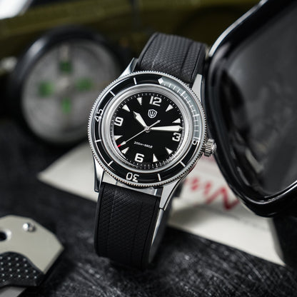 Watchdives WD50Q 50-Fathoms VH31 Dive Watch