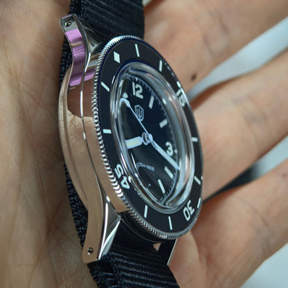Watchdives WD50Q 50-Fathoms VH31 Dive Watch
