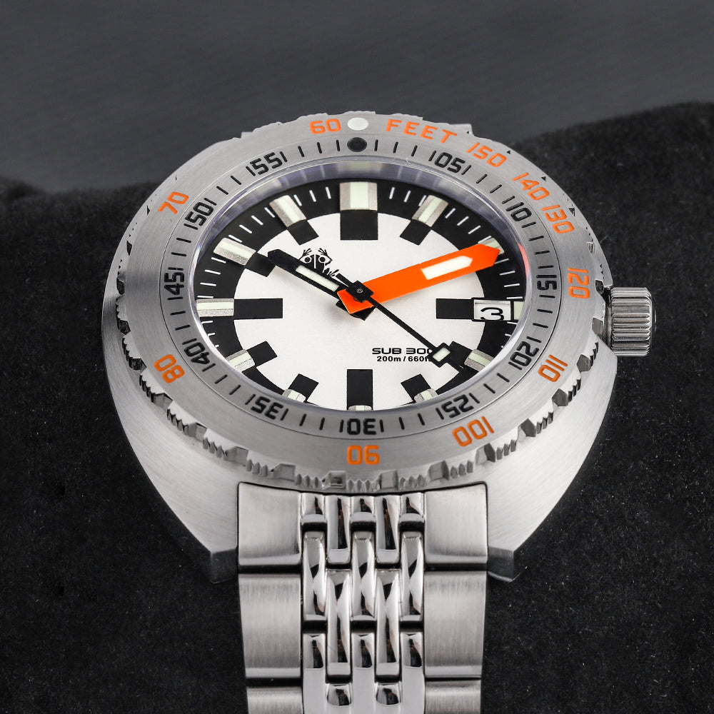 Tactical Frog Sub 300T Diving Watch